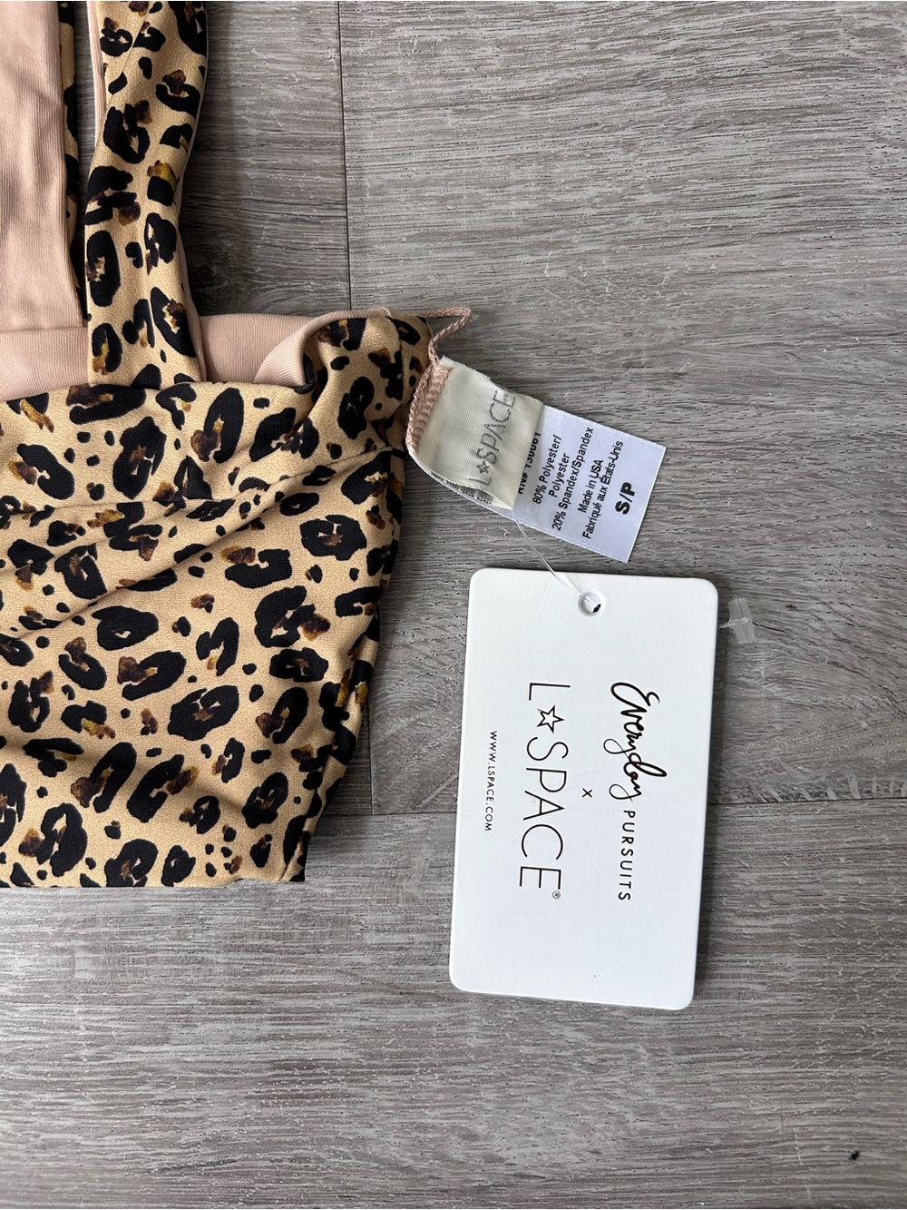 Brand NEW L*Space Leopard Print Tan Bikini Set top size small, bottoms medium - Picture 2 of 9
